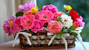 Basket-With-Flowers